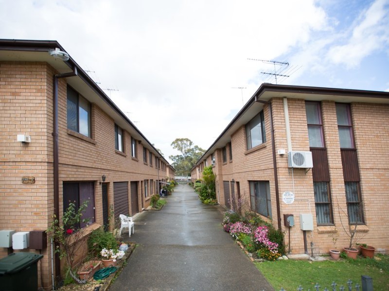 Property 121212034, Carramar, NSW 2163 Property Details