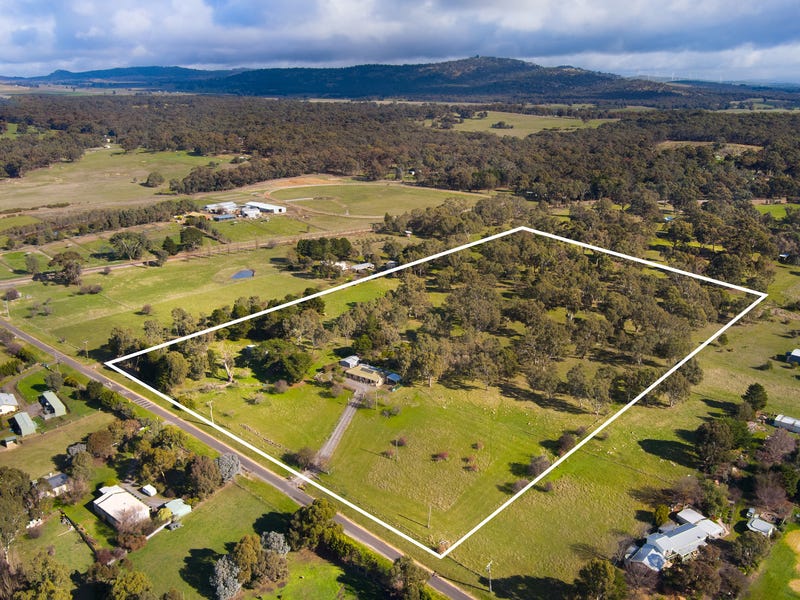 30 Roses Lane, Clunes, Vic 3370 - Property Details