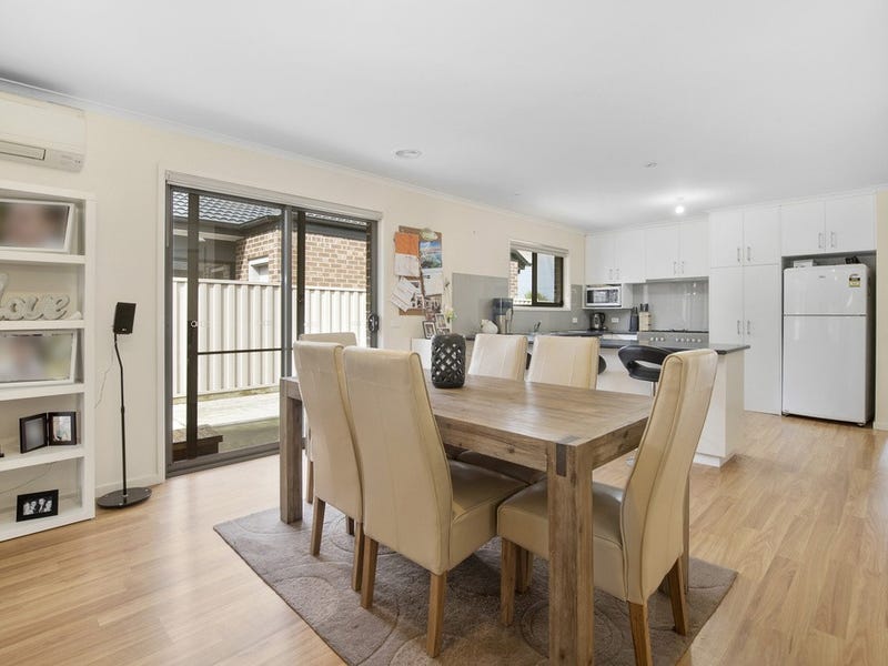 16 Dowling Street, Colac, Vic 3250 Property Details