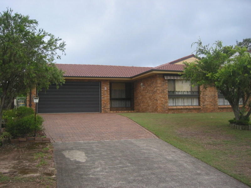 5 Kendall Cres, Norah Head, NSW 2263