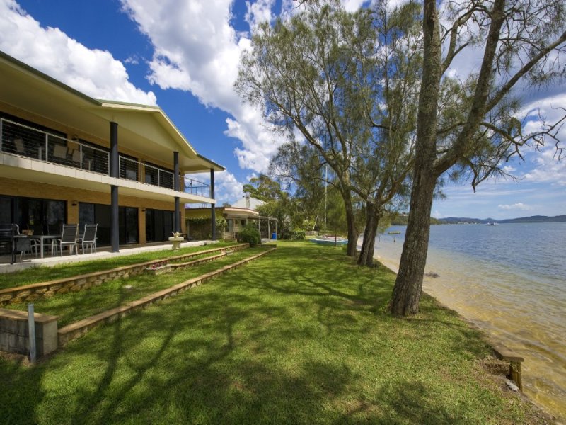 121 Foreshore Drive, Salamander Bay, NSW 2317