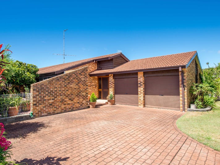 113 Rocky Point Road, Fingal Bay, NSW 2315