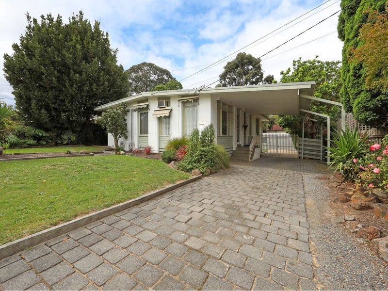 82 Grayson Drive, Scoresby, VIC 3179