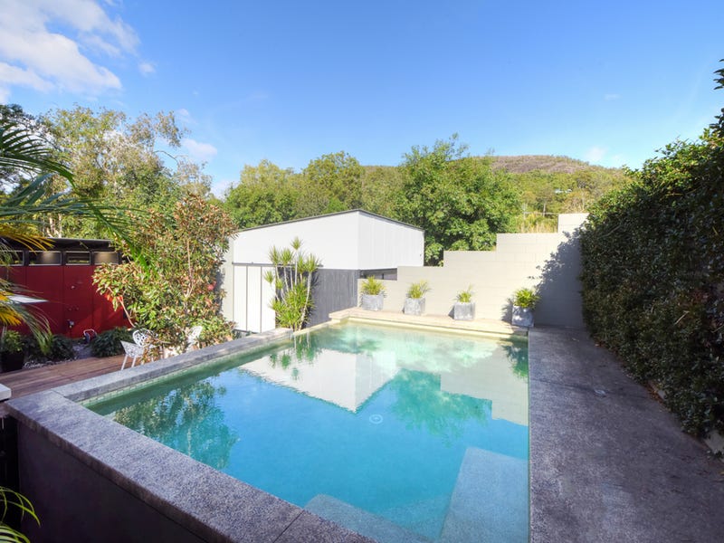 8 Dunnart Place, Mount Coolum, QLD 4573