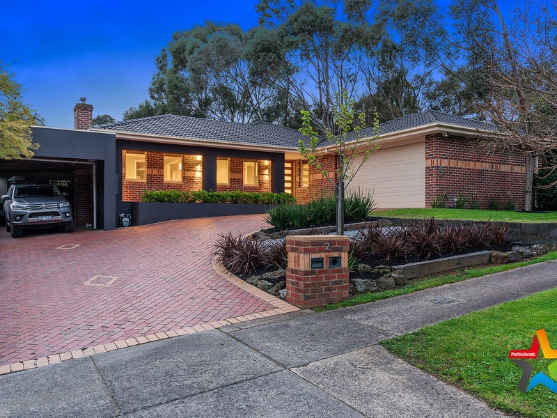 2 Blue Ridge Drive, Mooroolbark, Vic 3138 Property Details