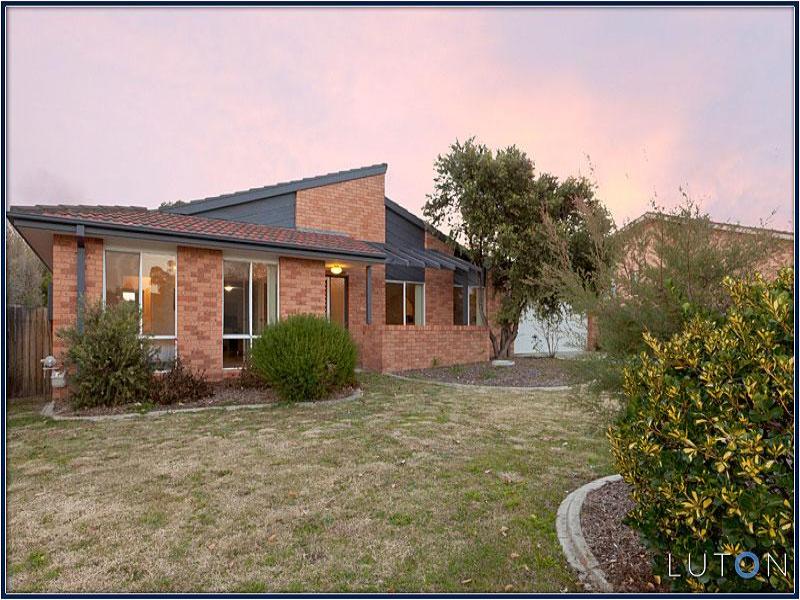 20 Charleston Street, Monash, ACT 2904 Property Details