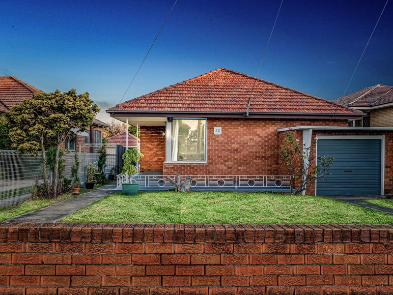 32 William Street, Earlwood, NSW 2206