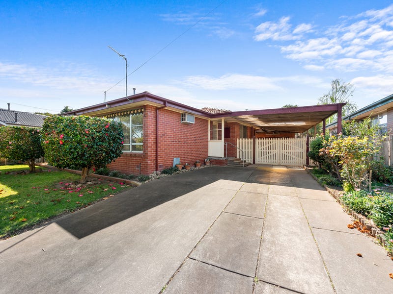 9 Treloar Street, Sale, Vic 3850 - House for Sale - realestate.com.au