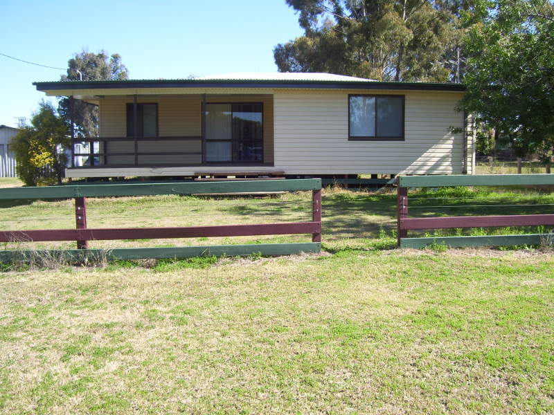 6 North Street, Wandoan, Qld 4419 Property Details