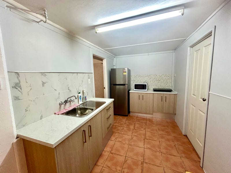 33 Hartley Street, Portsmith, Qld 4870 Unit for Rent