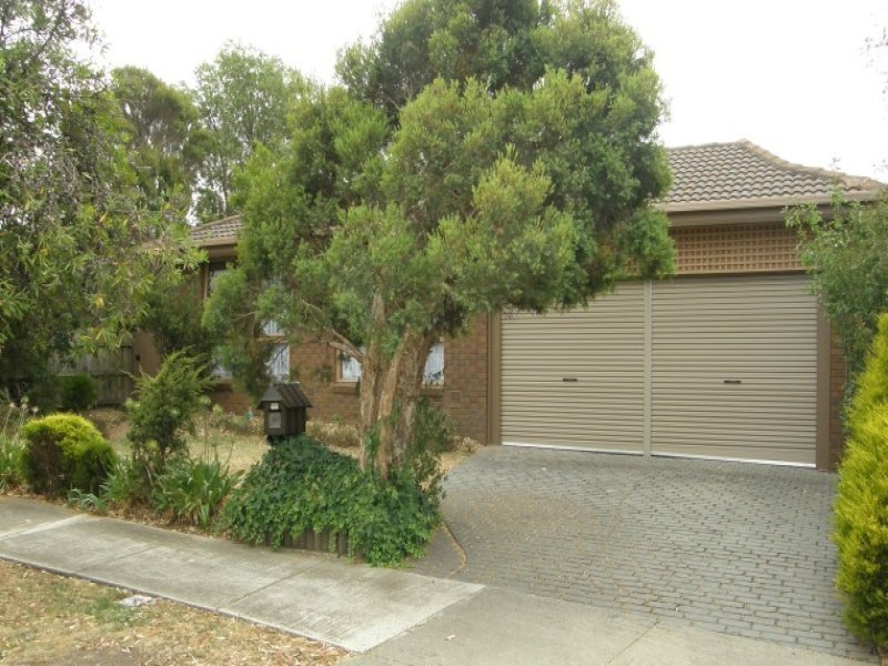 46 McEwen Drive, Sunbury, Vic 3429 Property Details