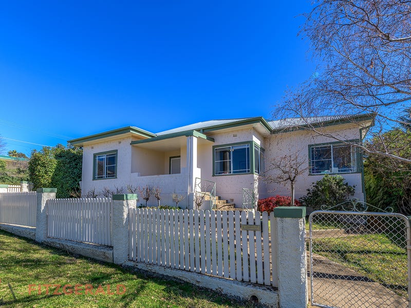 79 Gidley Street, Molong, NSW 2866