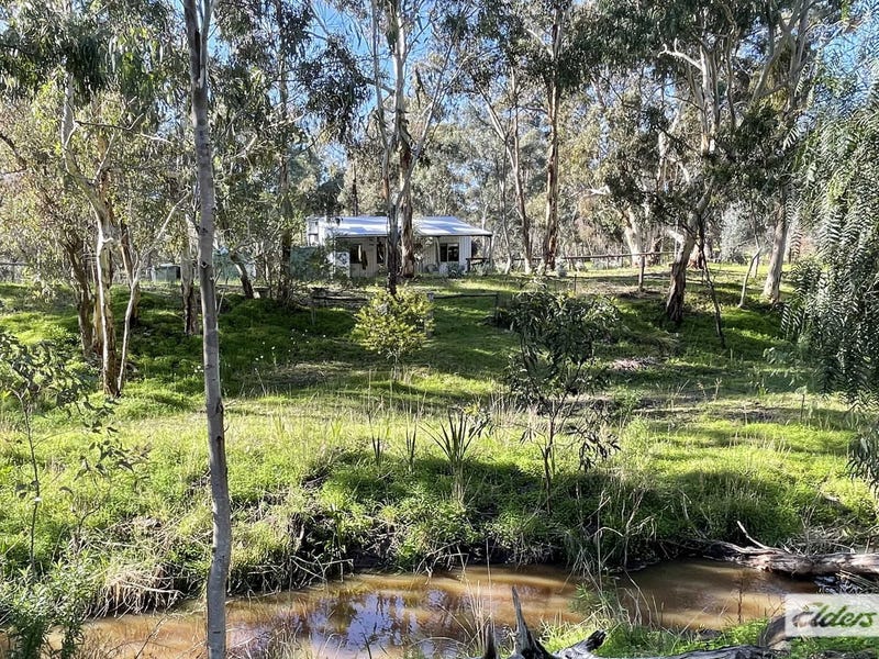 2796 Inman Valley Road, Yankalilla, SA 5203 Property Details