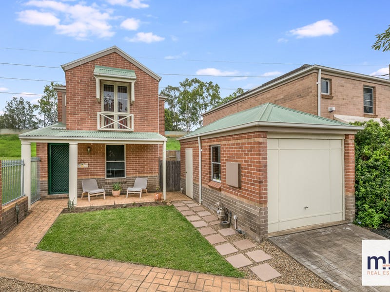 32 Acacia Court, Narellan Vale, NSW 2567