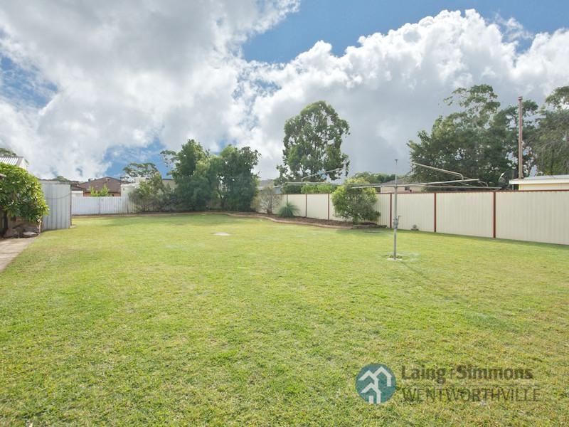 22 Ballandella Rd, Toongabbie, NSW 2146 Property Details