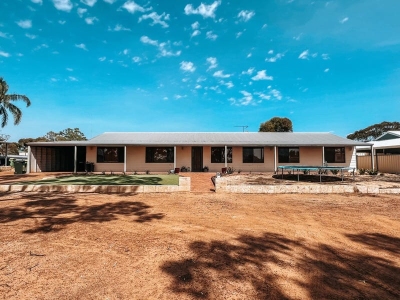 17 Coronation street, Cunderdin, WA 6407 House for Sale realestate