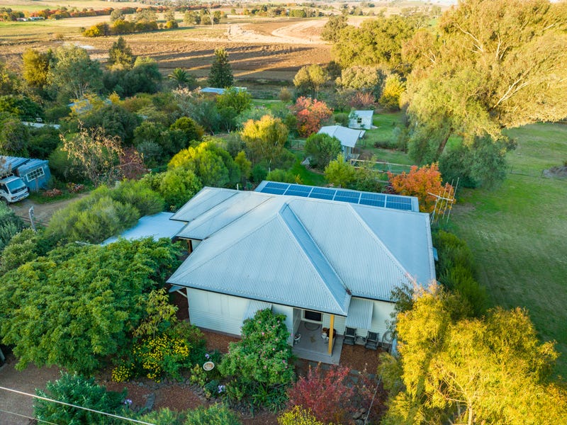 6 Rodd Street, Canowindra, NSW 2804 House for Sale