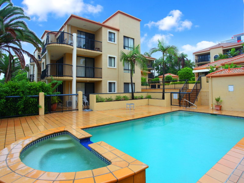 39/16 'Waverley Apartments' Waverley Street, Southport, Qld 4215
