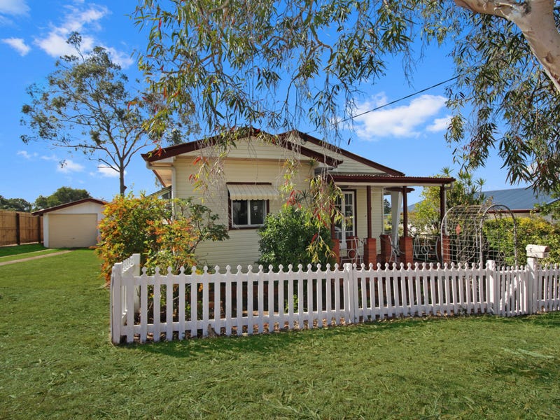 23 Emerald Street, Brassall, Qld 4305