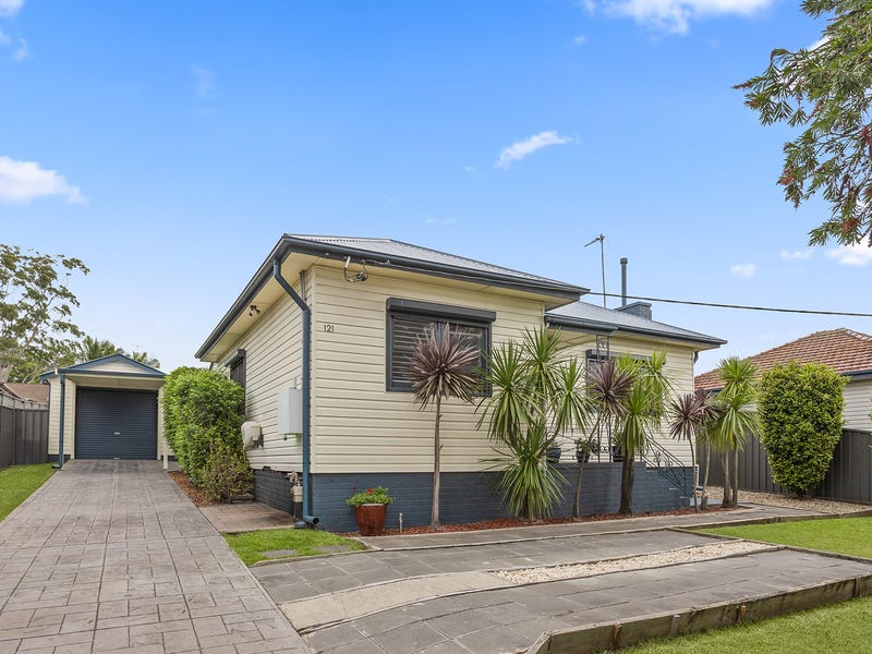 121 Fowlers Road, Dapto, NSW 2530 - Property Details