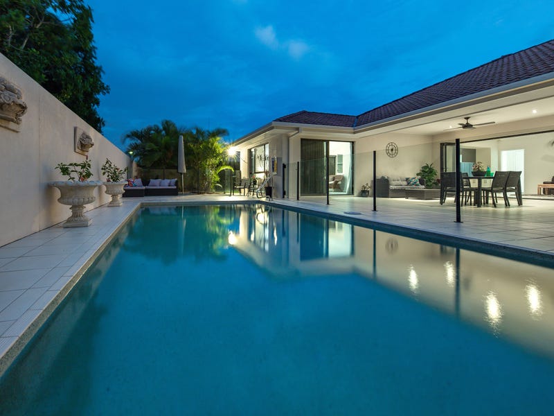 Houses for Sale in Twin Waters, QLD 4564