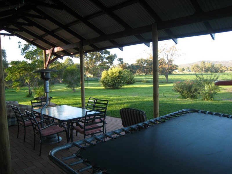 82 Lefroy Avenue, Herne Hill, WA 6056