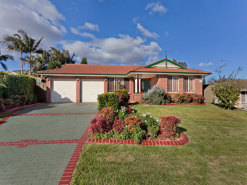 8 Langley Avenue, Glenmore Park, NSW 2745