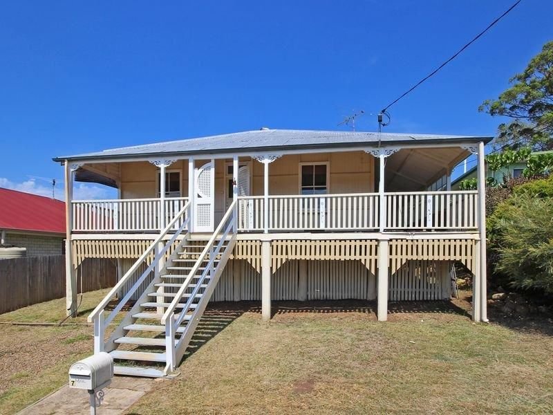 7 Finimore Street, Tivoli, Qld 4305 Property Details