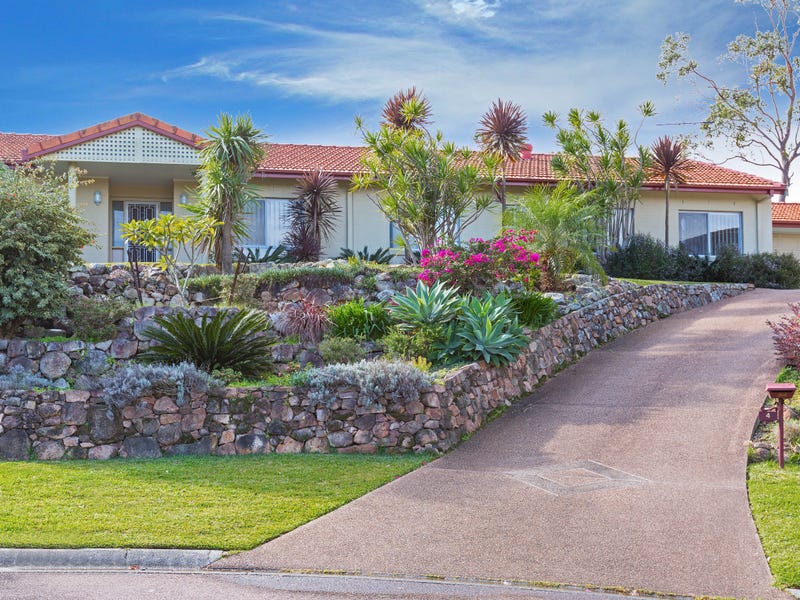 4 Tower Close, Valentine, NSW 2280