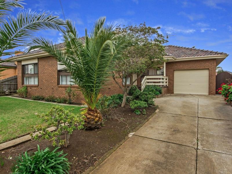 30 Cannes Avenue, Avondale Heights, VIC 3034