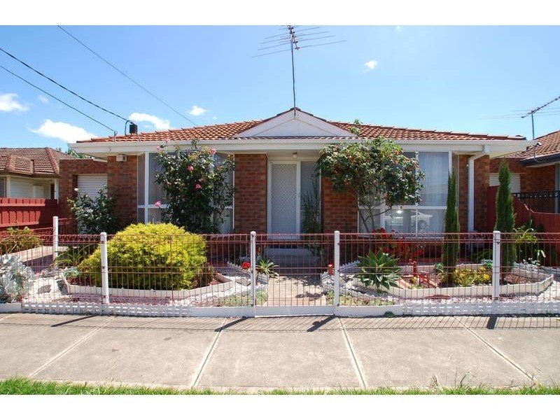 87 Hubert Avenue, Glenroy, Vic 3046 Property Details