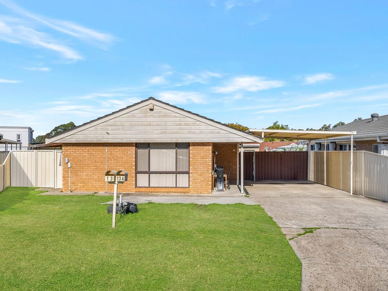 13 Chickasaw Cres, Greenfield Park, NSW 2176