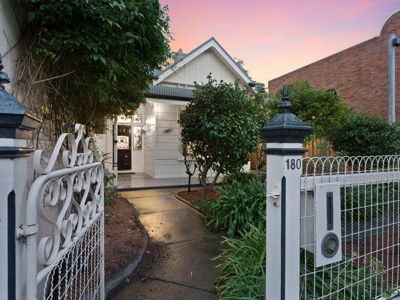 180 Cecil Street, Williamstown, Vic 3016 Property Details