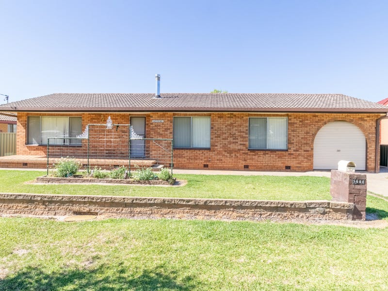 160E Hill Street, Walcha, NSW 2354 House for Sale