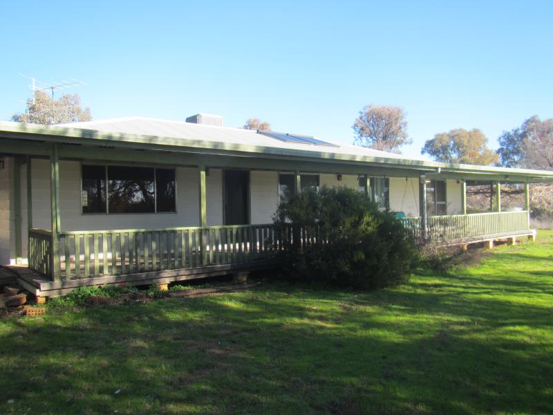 370 Moore Creek Road, North Tamworth, NSW 2340