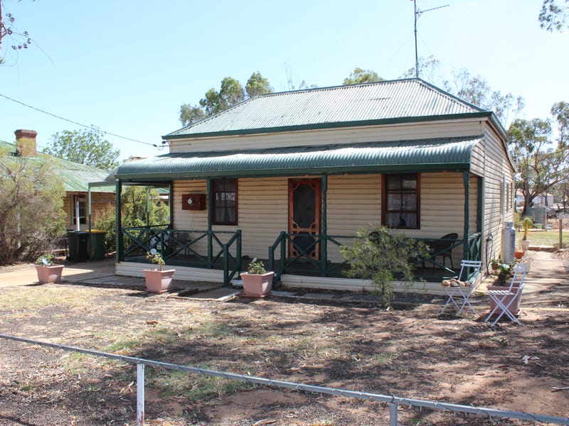 6 Throssell St, Goomalling, WA 6460 Property Details