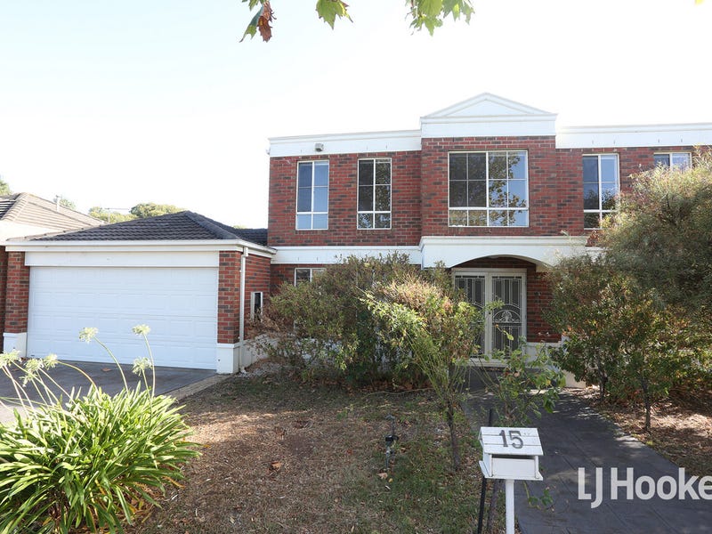 15 Lancaster Drive, Point Cook, VIC 3030