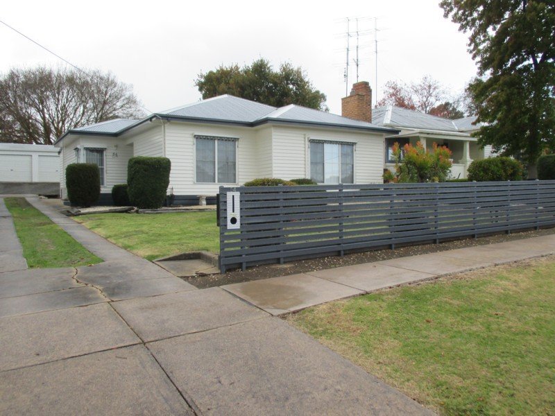 54 Street, Hamilton, Vic 3300 Property Details
