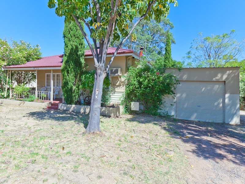 5 Wungong Road, Armadale, WA 6112 Property Details