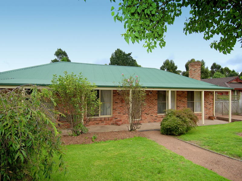 4 Linden Way, Bowral, NSW 2576