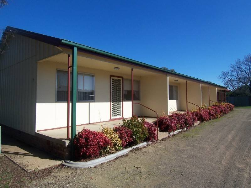 13 & 13A HOVELL STREET, Cootamundra, NSW 2590