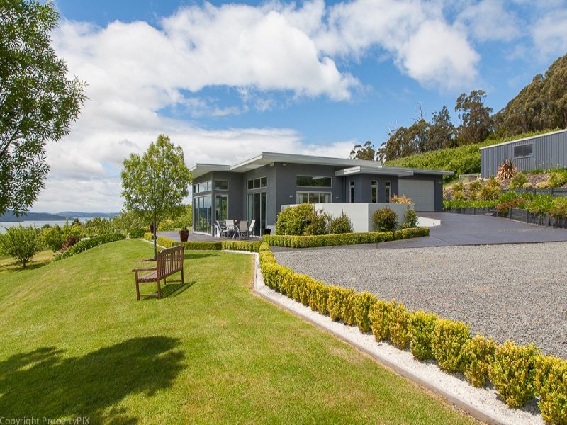 85 Thomas Road, Woodbridge, Tas 7162 Property Details