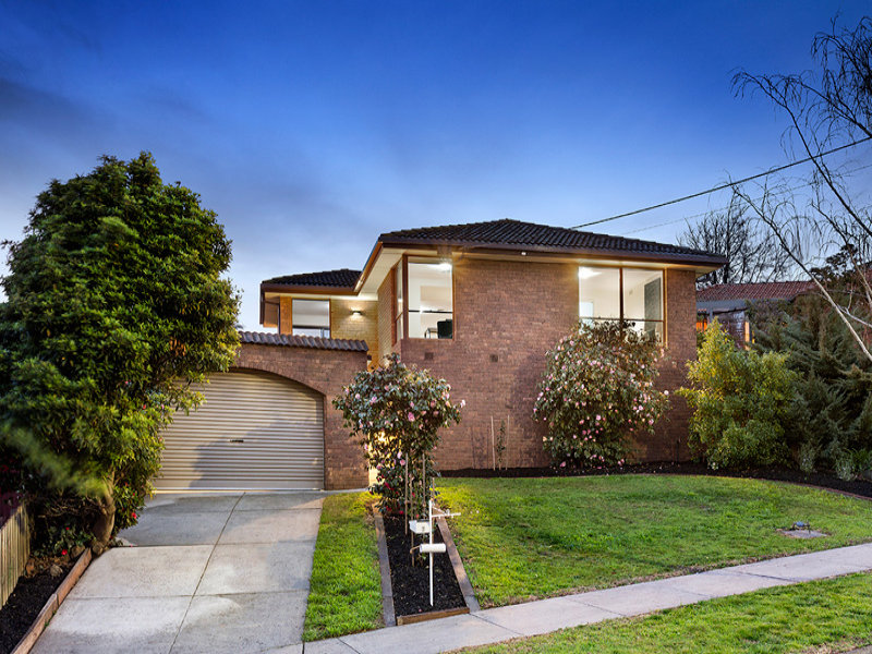 7 Elysee Court, Strathmore Heights, VIC 3041
