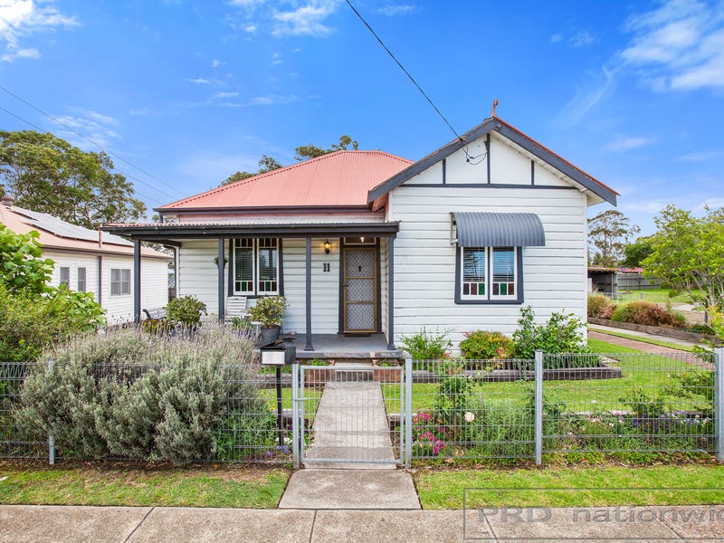 11 Lawson Avenue, Beresfield, NSW 2322 - realestate.com.au