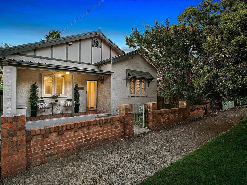 8 Browns Avenue, Enmore, NSW 2042 Property Details