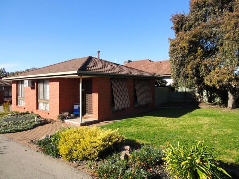 1/100 Phillipson Street, Wangaratta, Vic 3677 - Property Details