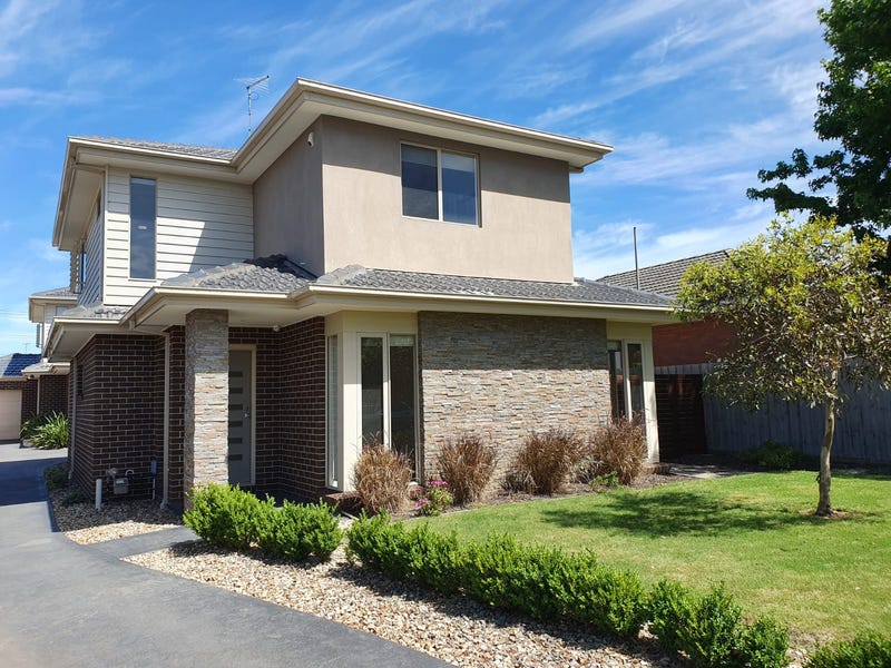 1/11 Surrey Cres, Oakleigh East, VIC 3166