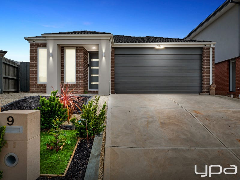 9 Trask Rise Bacchus Marsh VIC 3340 realestate .au