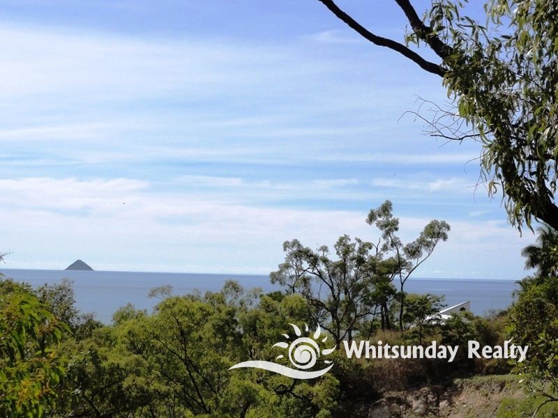 38 Rattray Avenue, Hideaway Bay, QLD 4800