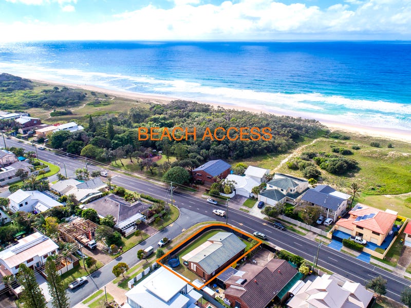 42 Oceanic Drive, Warana, Qld 4575 Property Details